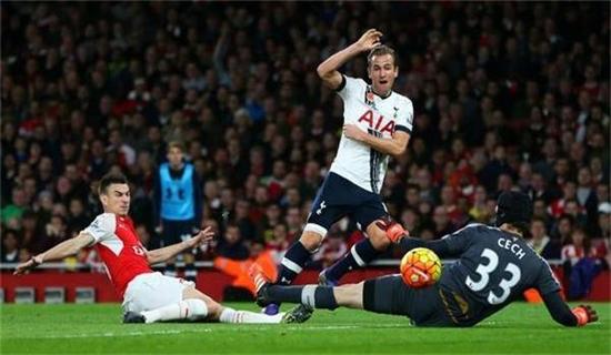 的道路封闭 的道路封闭